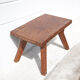 Table basse bois sculpté, table bois martelé, table d'appoint, table de salon, table vintage