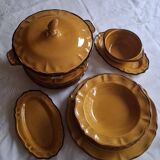 6 ochre earthenware plates from Haute Provence