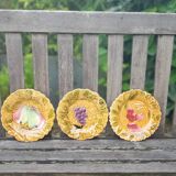 Set of 3 plates dessert barbotine, Sarreguemines, around 1900