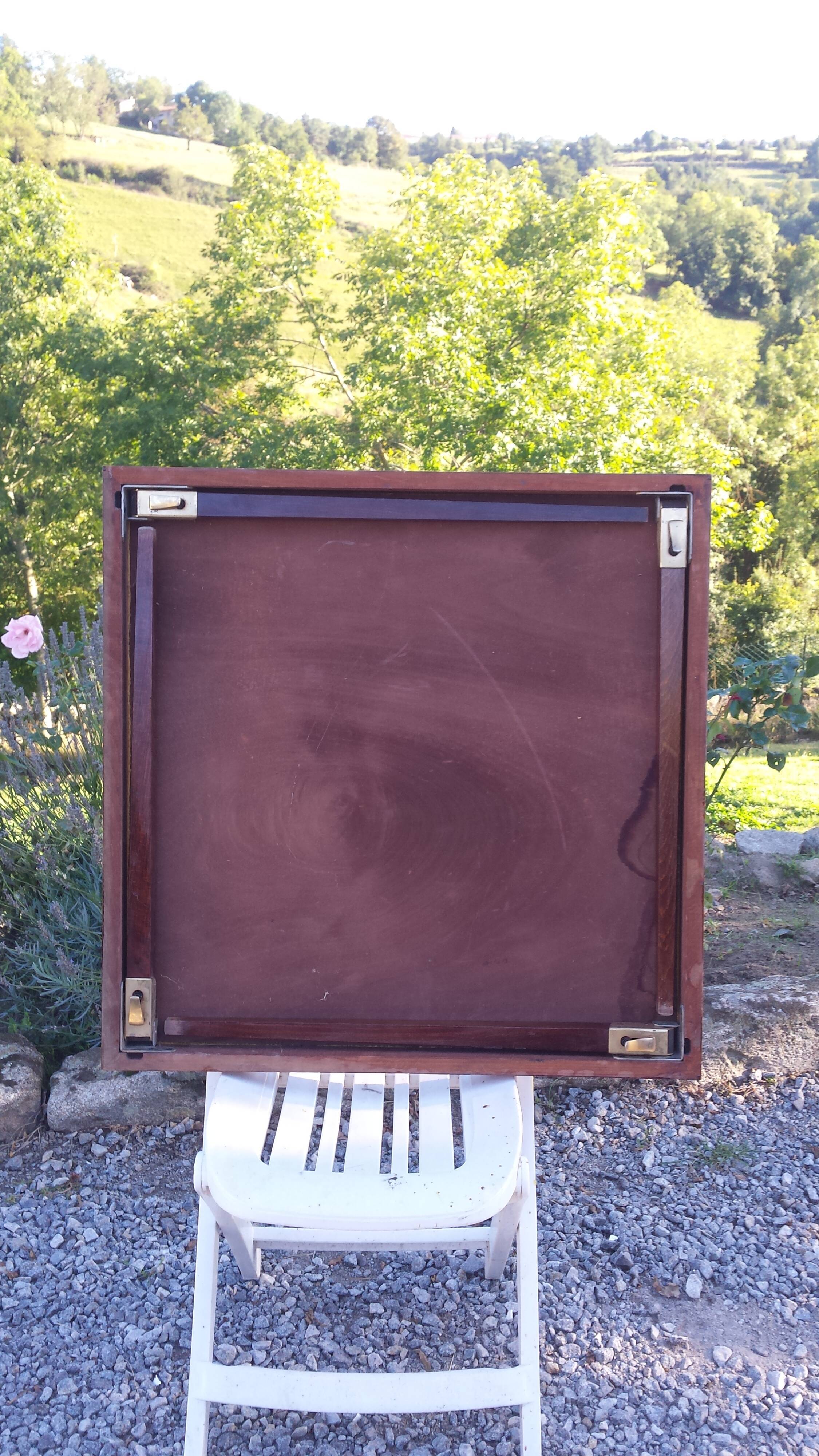 Game table, bridge table