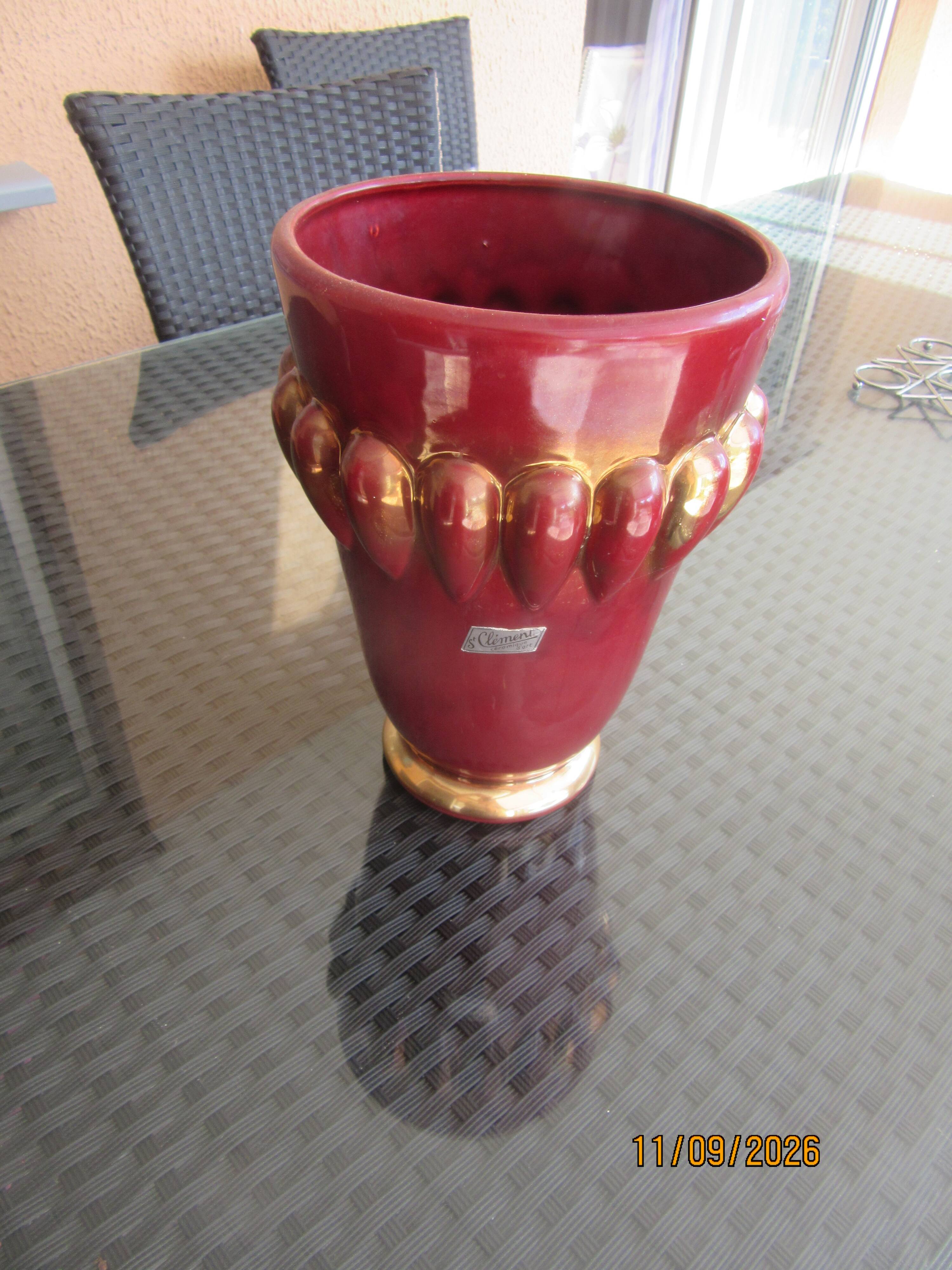 vase