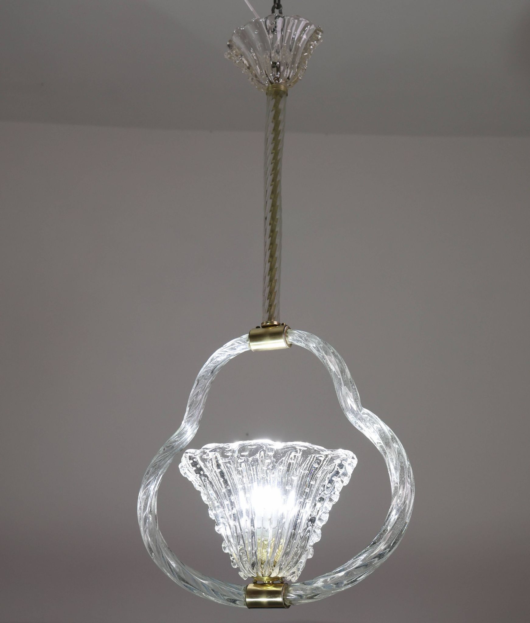 Charming Ercole Barovier Art Deco Chandelier, 'Bullicante' Glass Murano, 1940s
