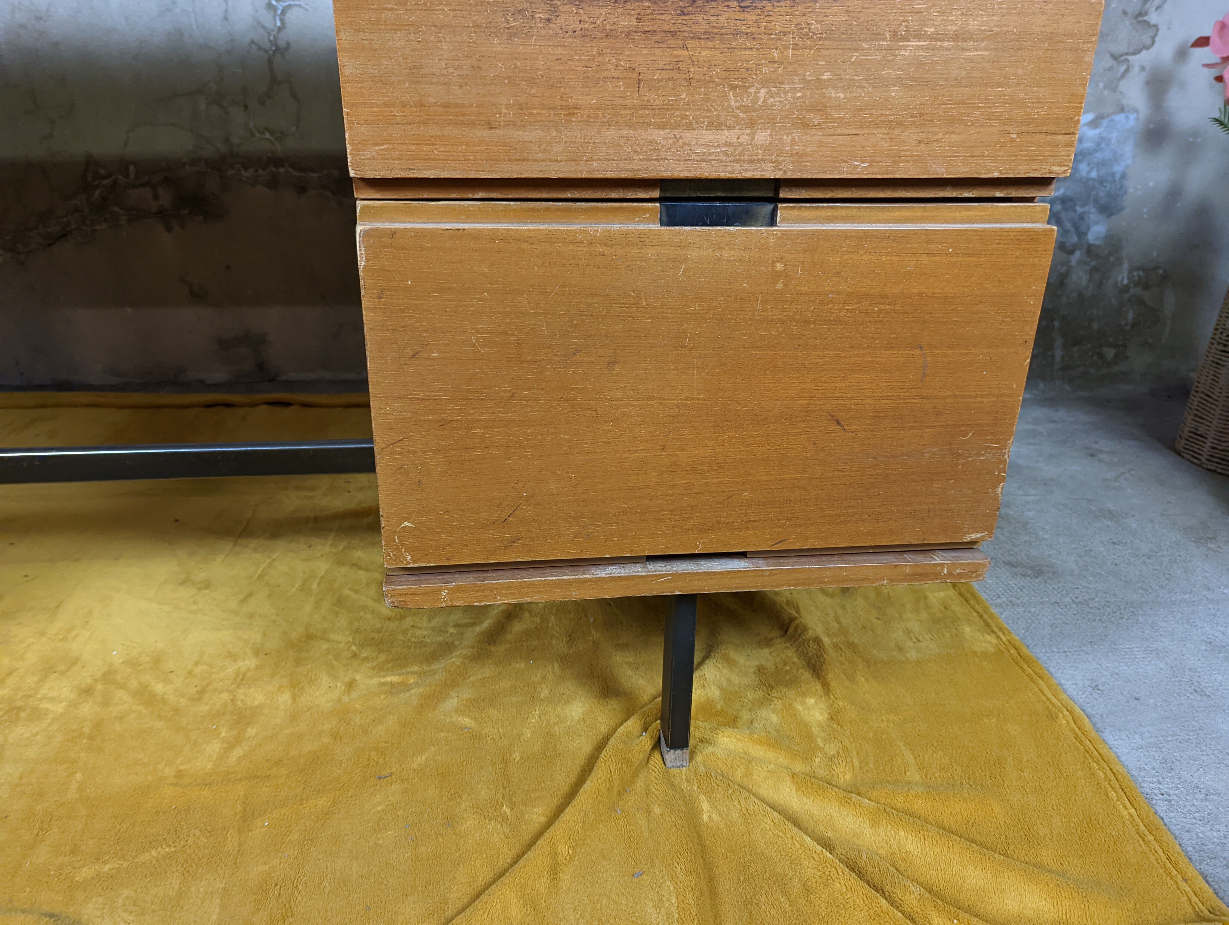 Minvielle desk in mahogany pierre guariche