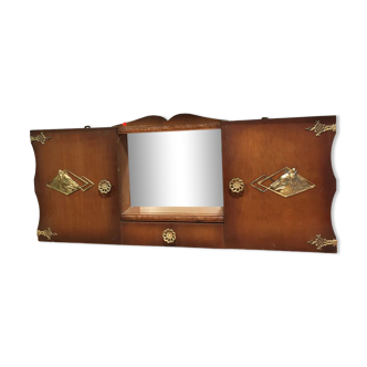 Medicine cabinet