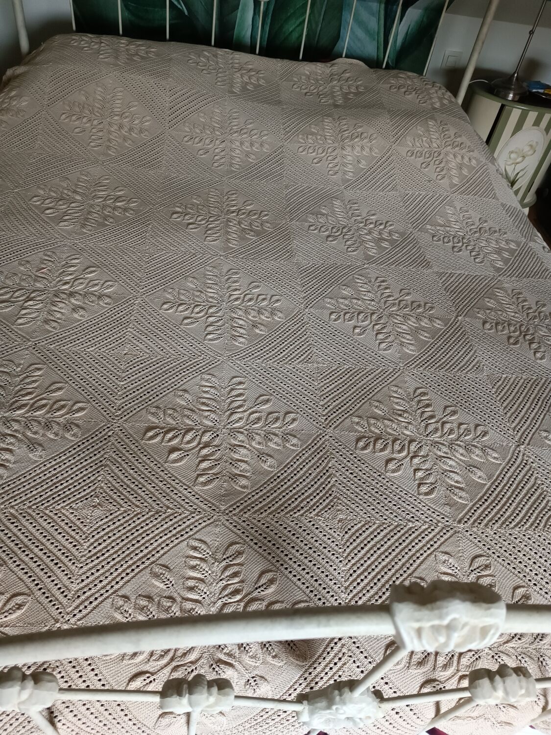 Old cotton needle bed cover