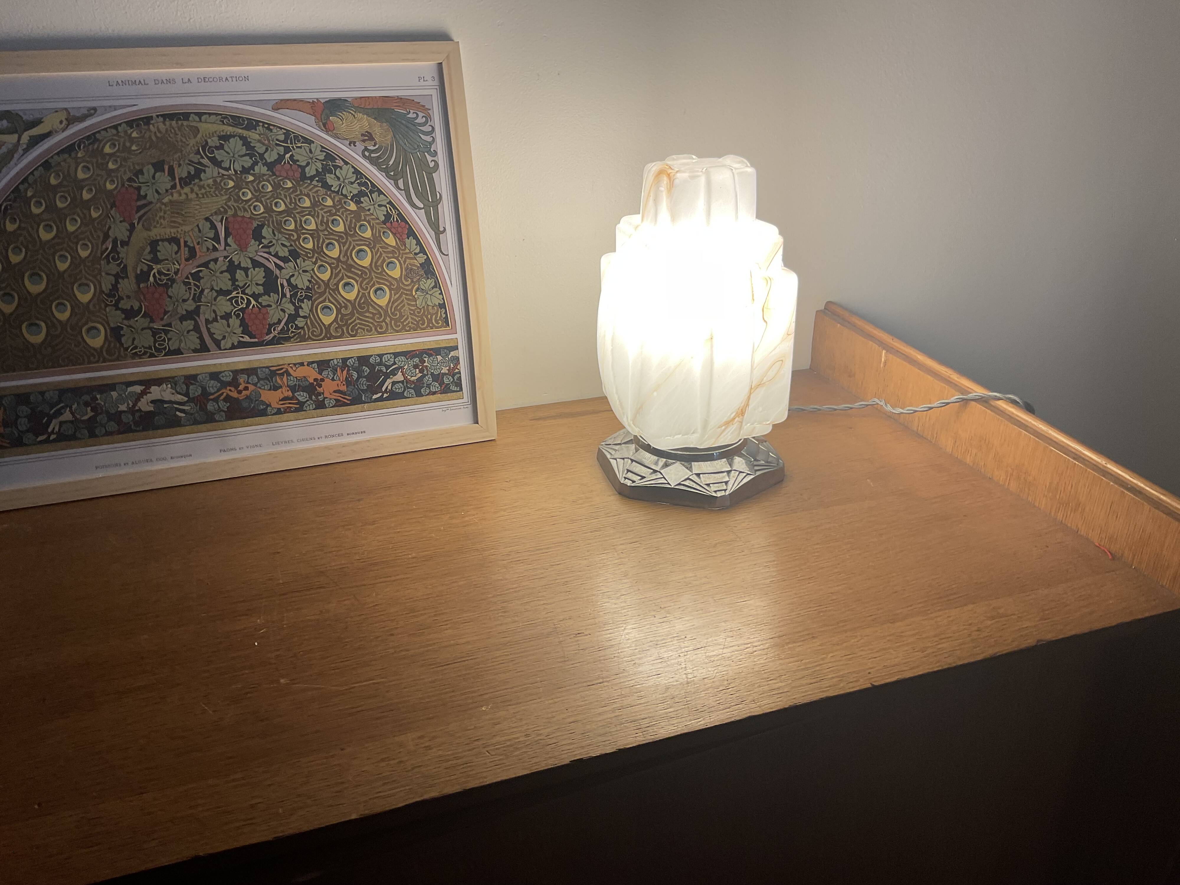 Art Deco skyscraper lamp