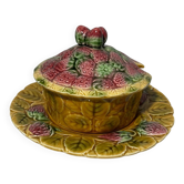 Vintage confit pot from Sarreguemines in majolica – Strawberry decor – Ensem