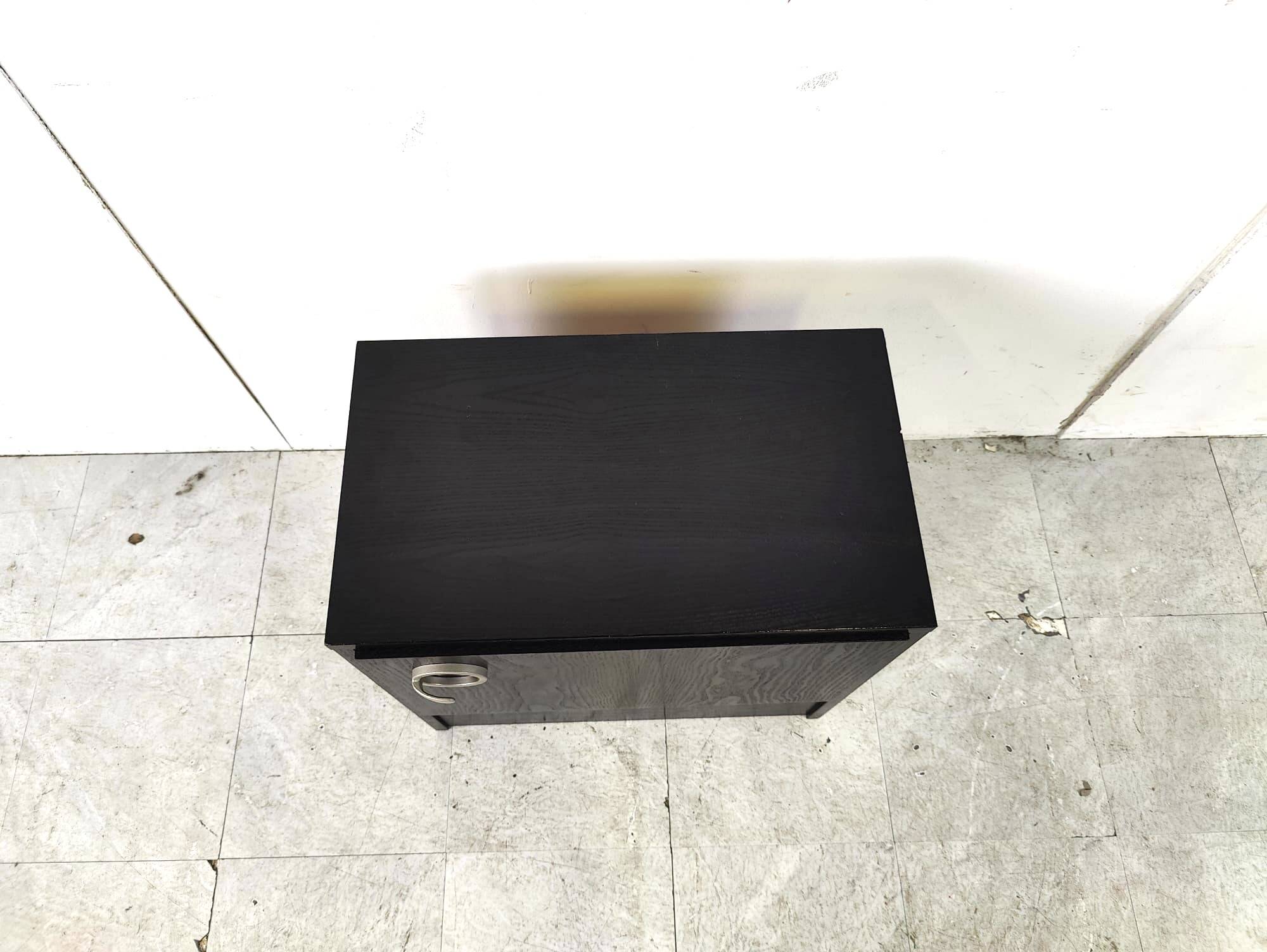 Paire de tables de chevet, années 1970