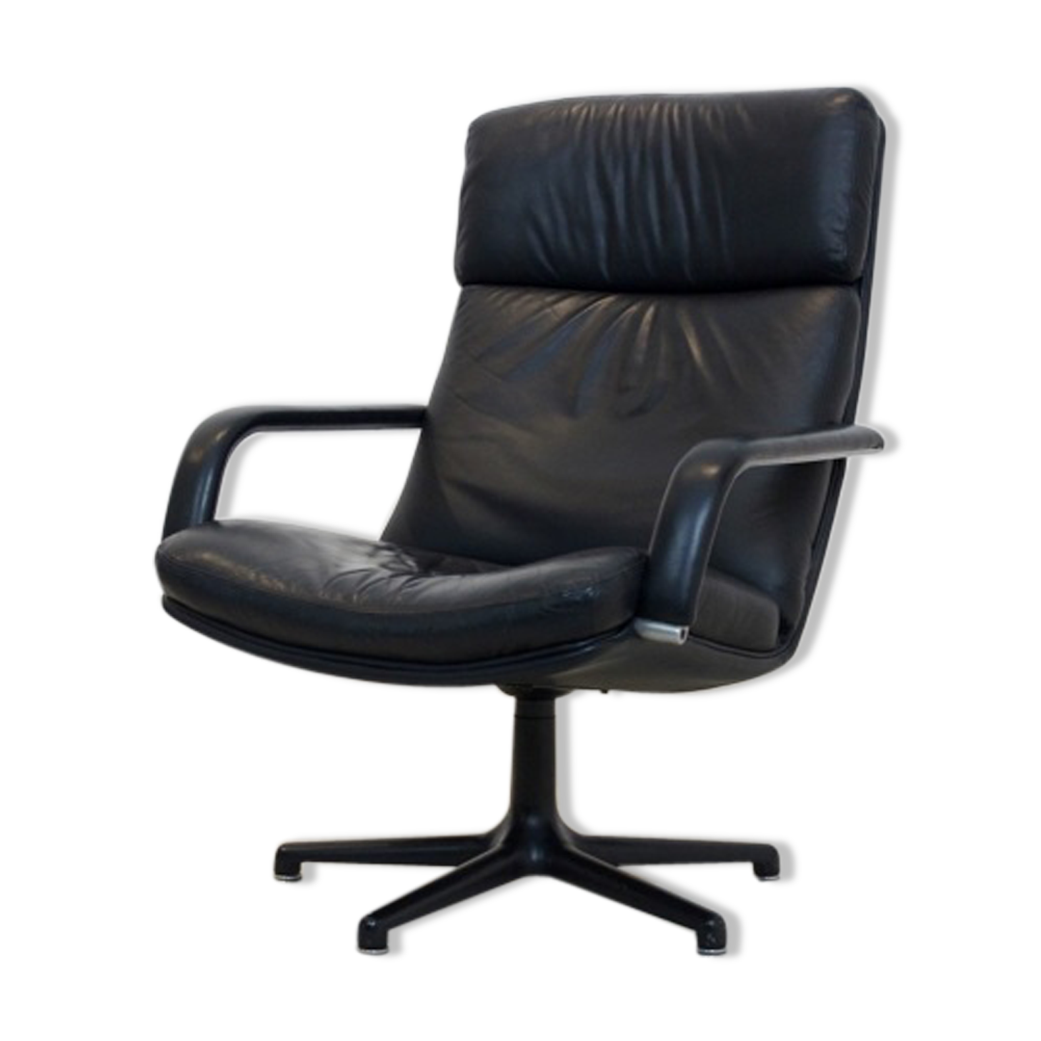 Swivel chair by Geoffrey Harcourt for Artifort F141