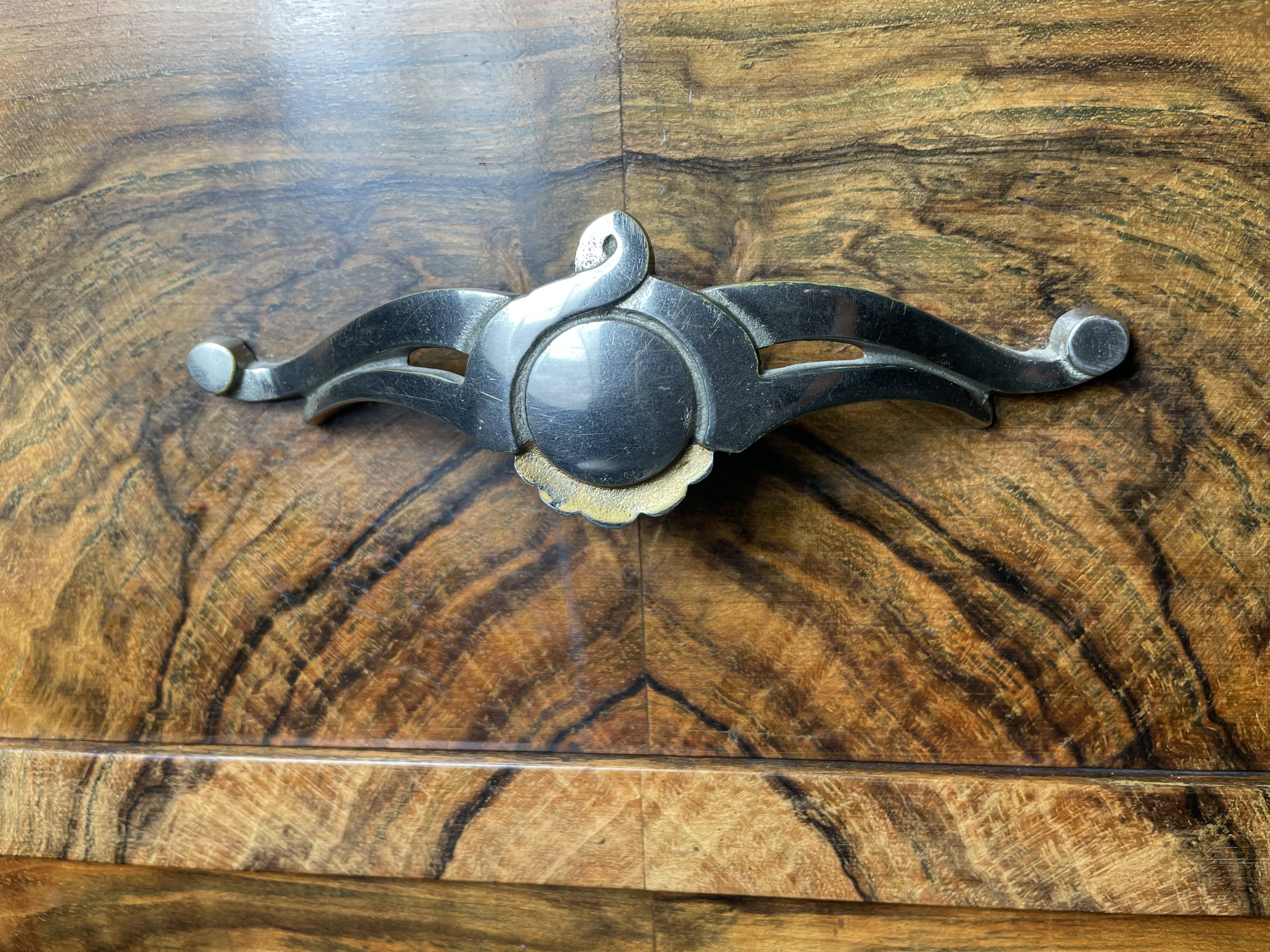 Art deco period chest of drawers