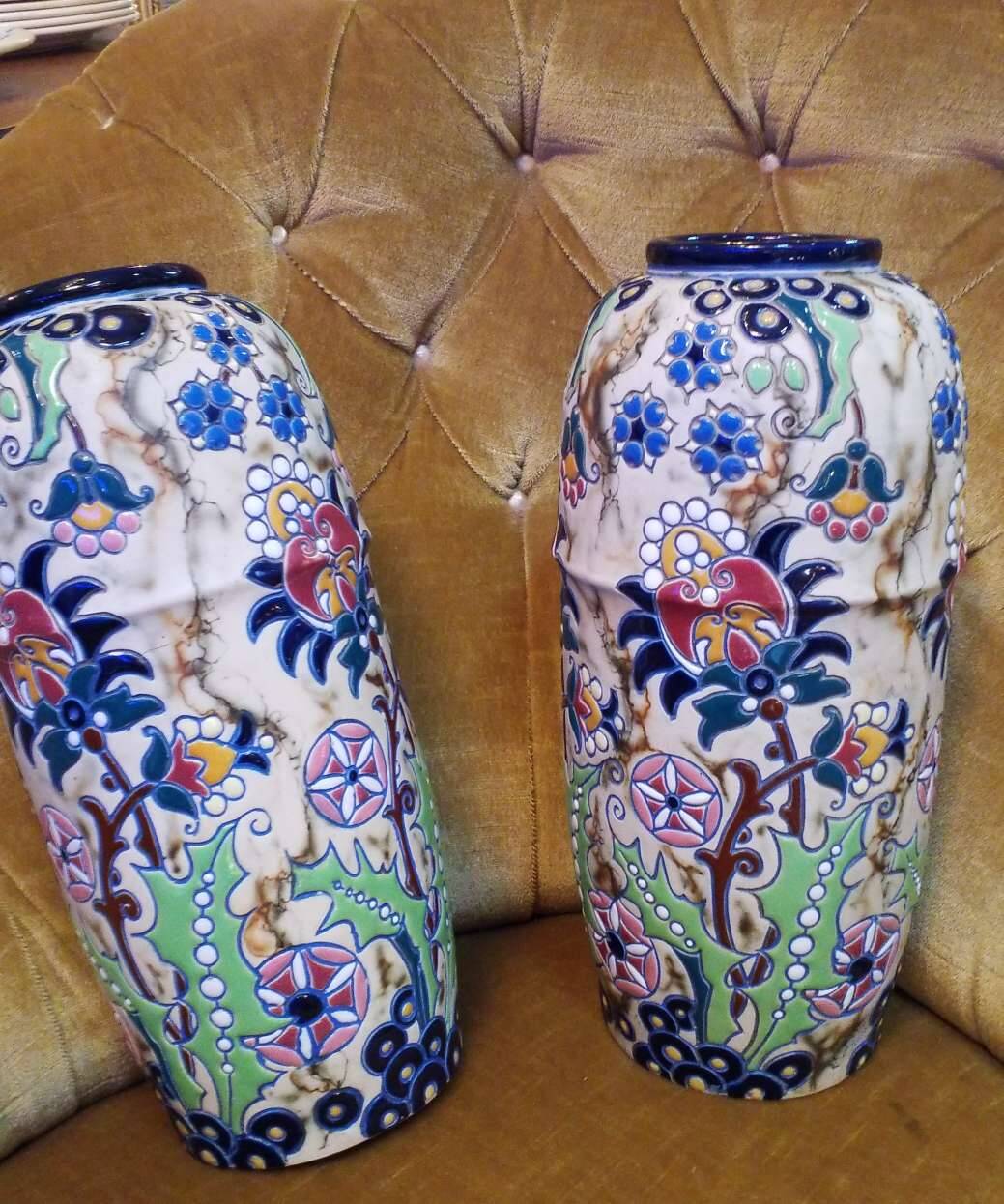 Pair of Chinese vases