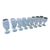 16 verres à liqueur