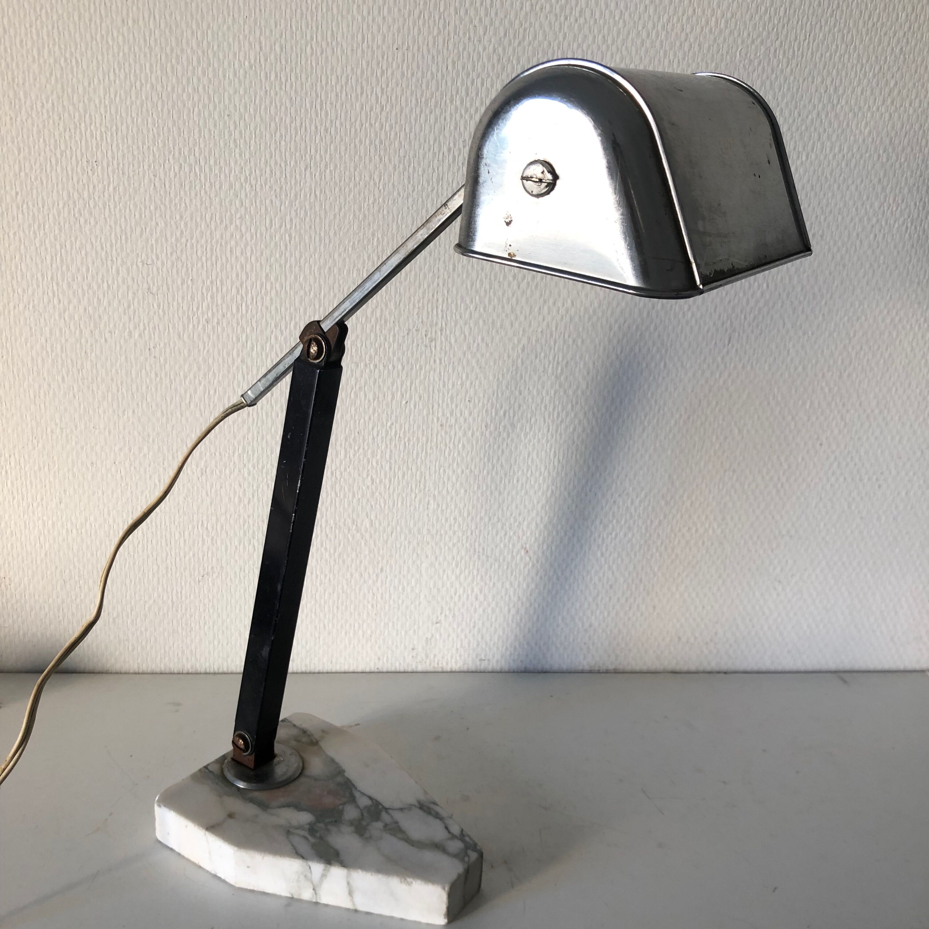 Lampe 'Artisanat Français' en marbre vintage, 1930