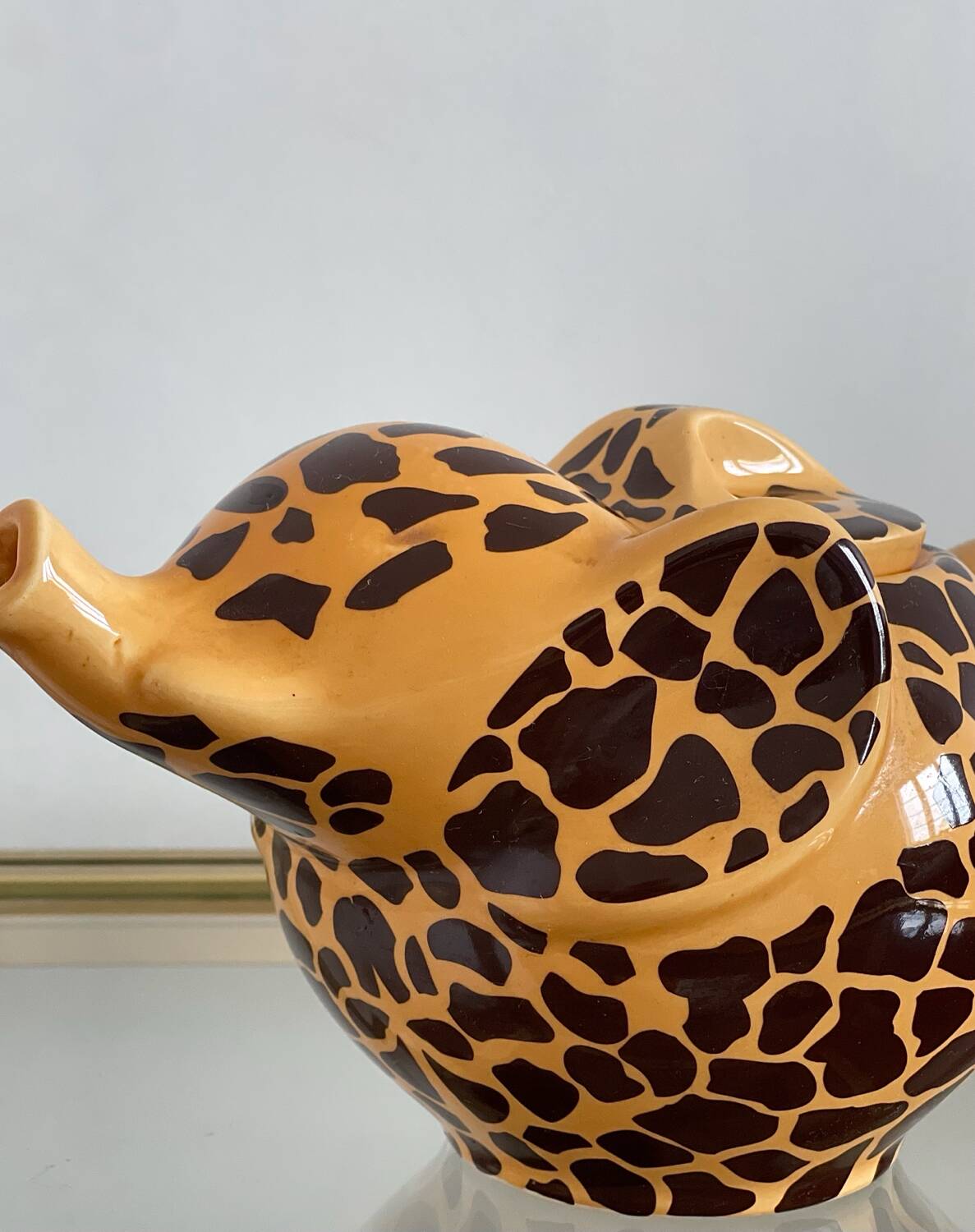 Théière éléphant 1980