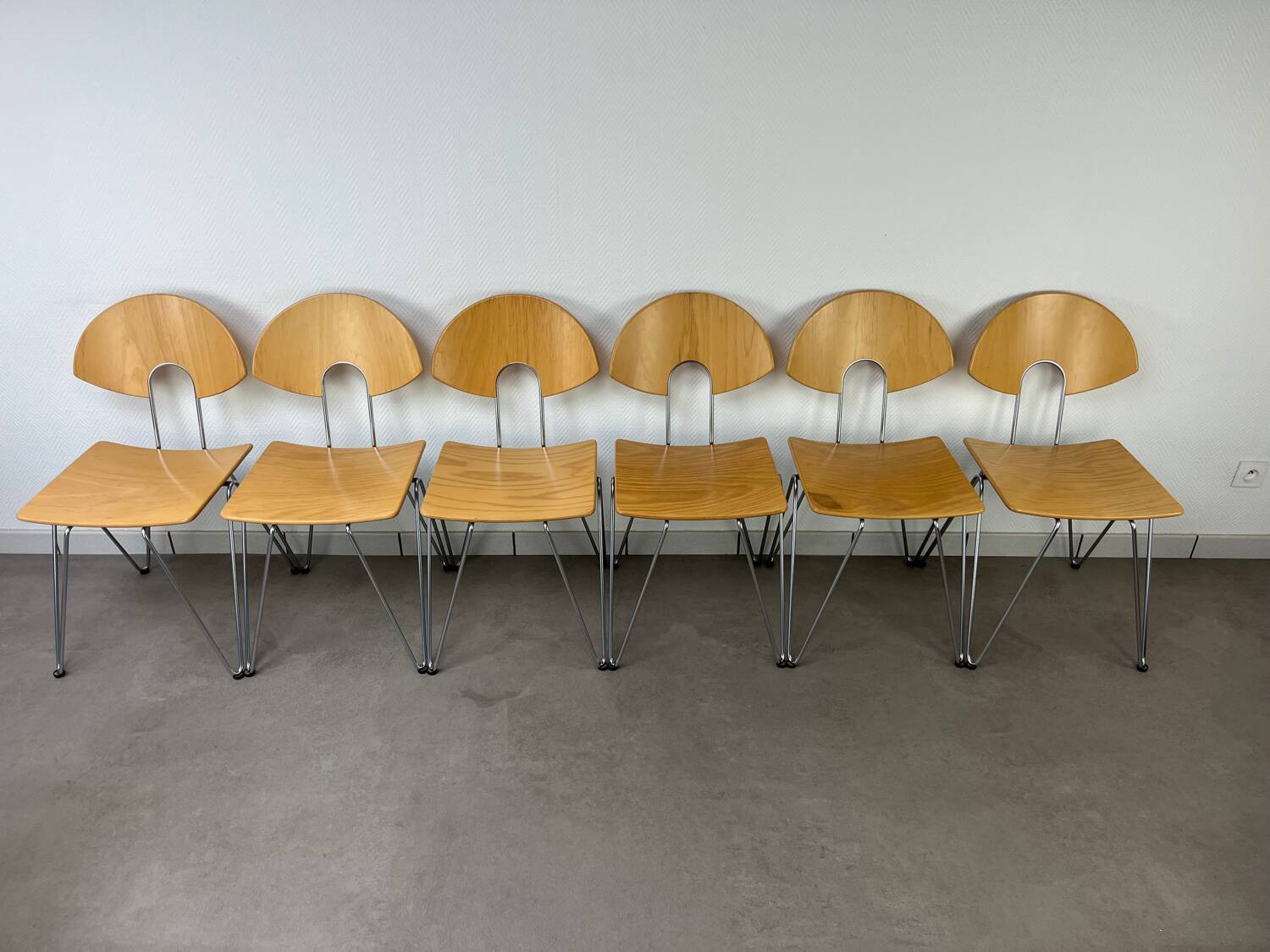 6 Mikado chairs 1800, stackable, design by Walter Leeman for Kusck&co.