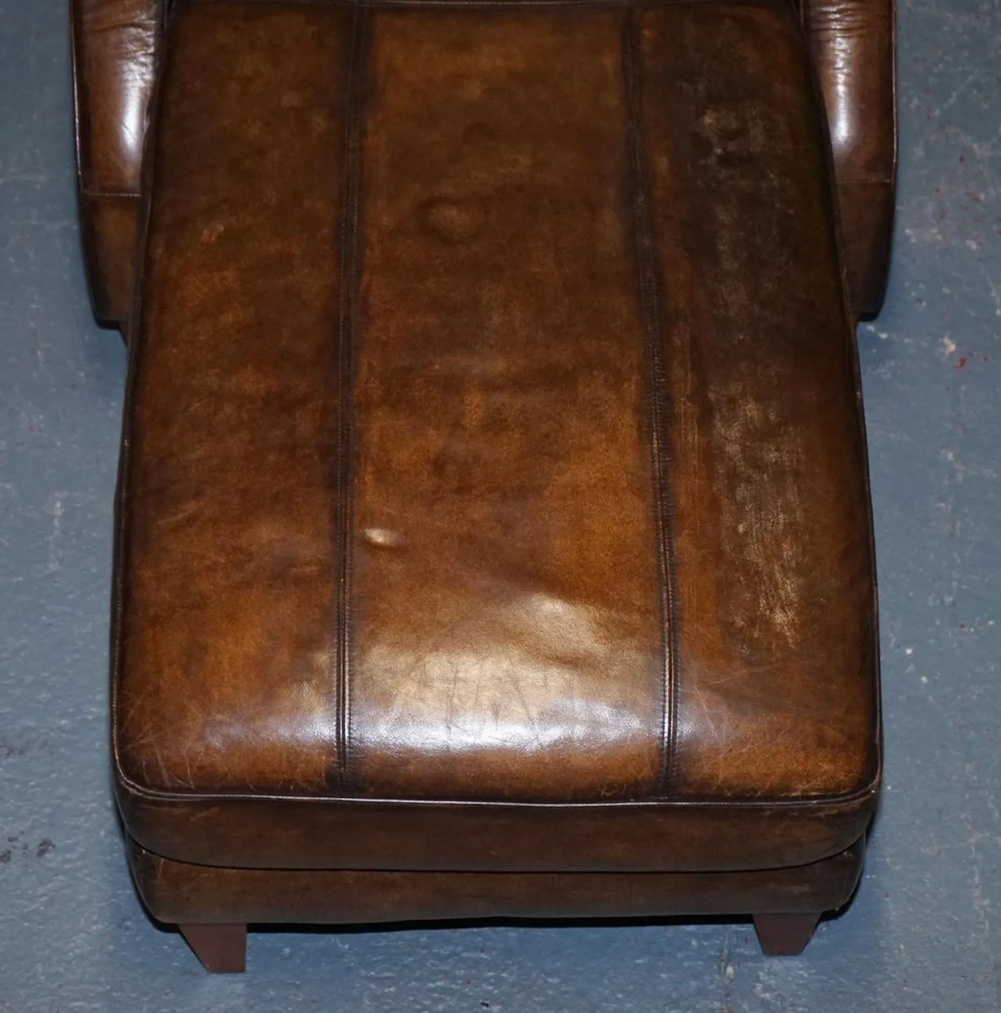 Chaise Longue en Cuir Teint à la Main