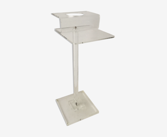 Table d'appoint en plexiglas
