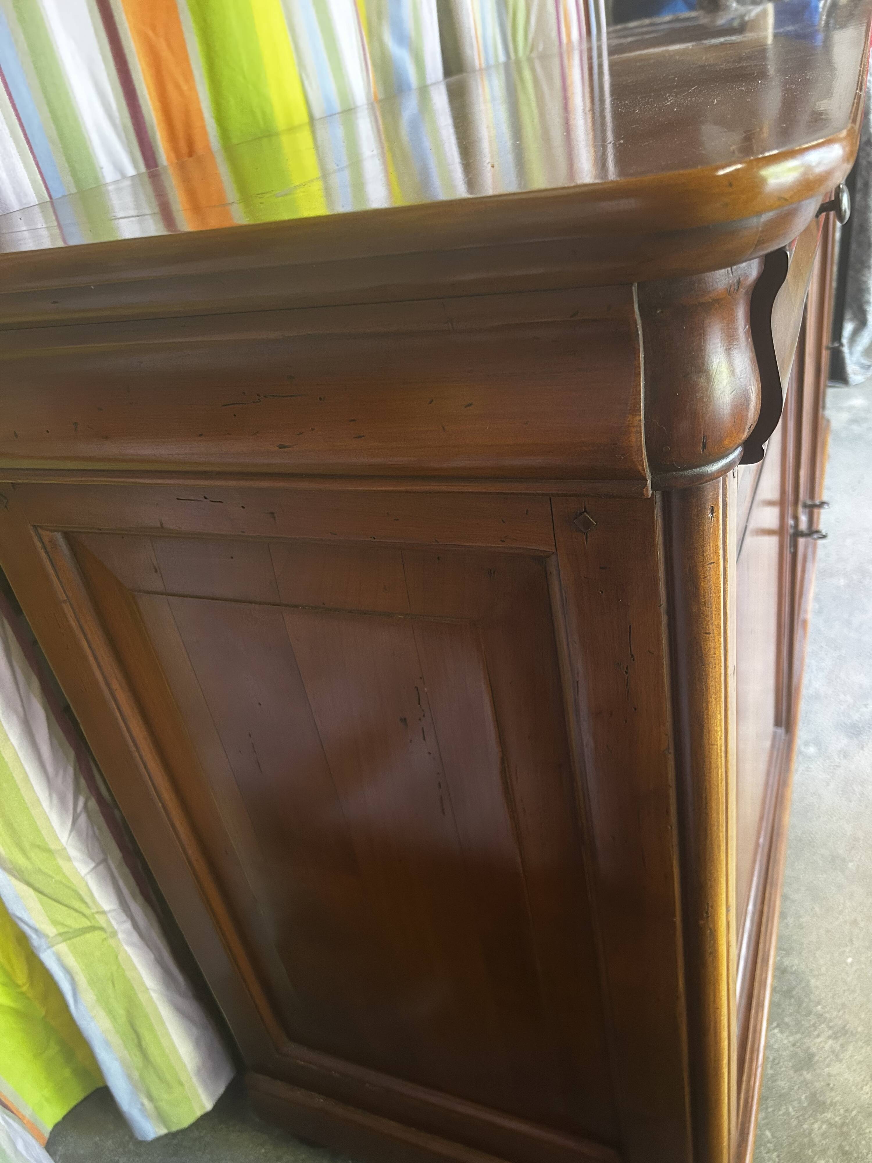 Commode en merisier