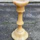 Round pedestal table with a central base in sculpted alabaster marble, 52cm.