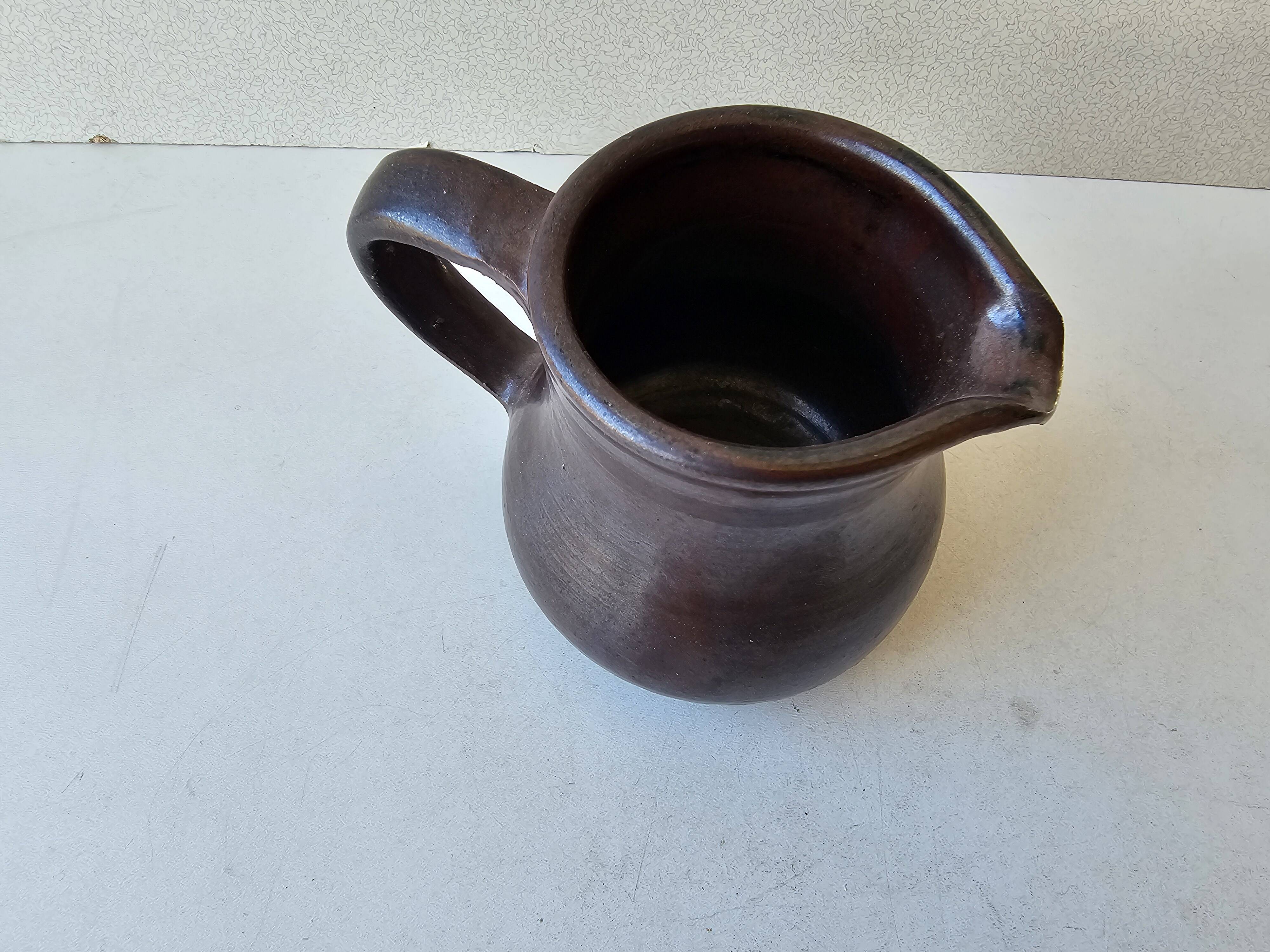 Pichet Milk jug in ceramic signed Colette Szostak