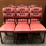 Ensemble de six chaises.
