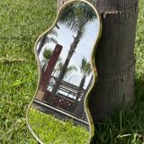 Corrugated mirror