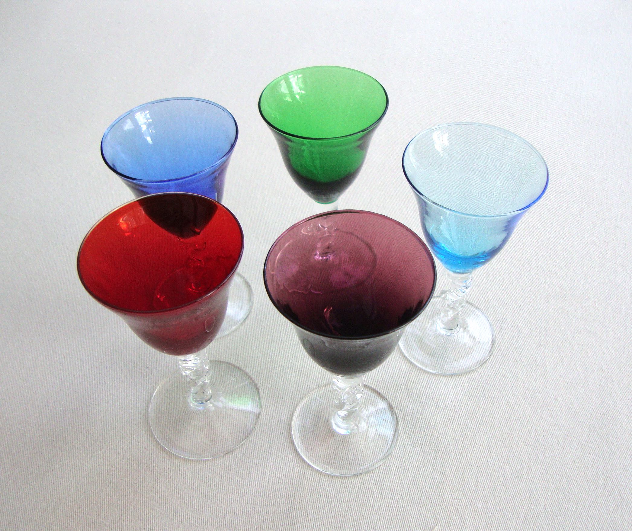 Set de 5 verres calices colorés
