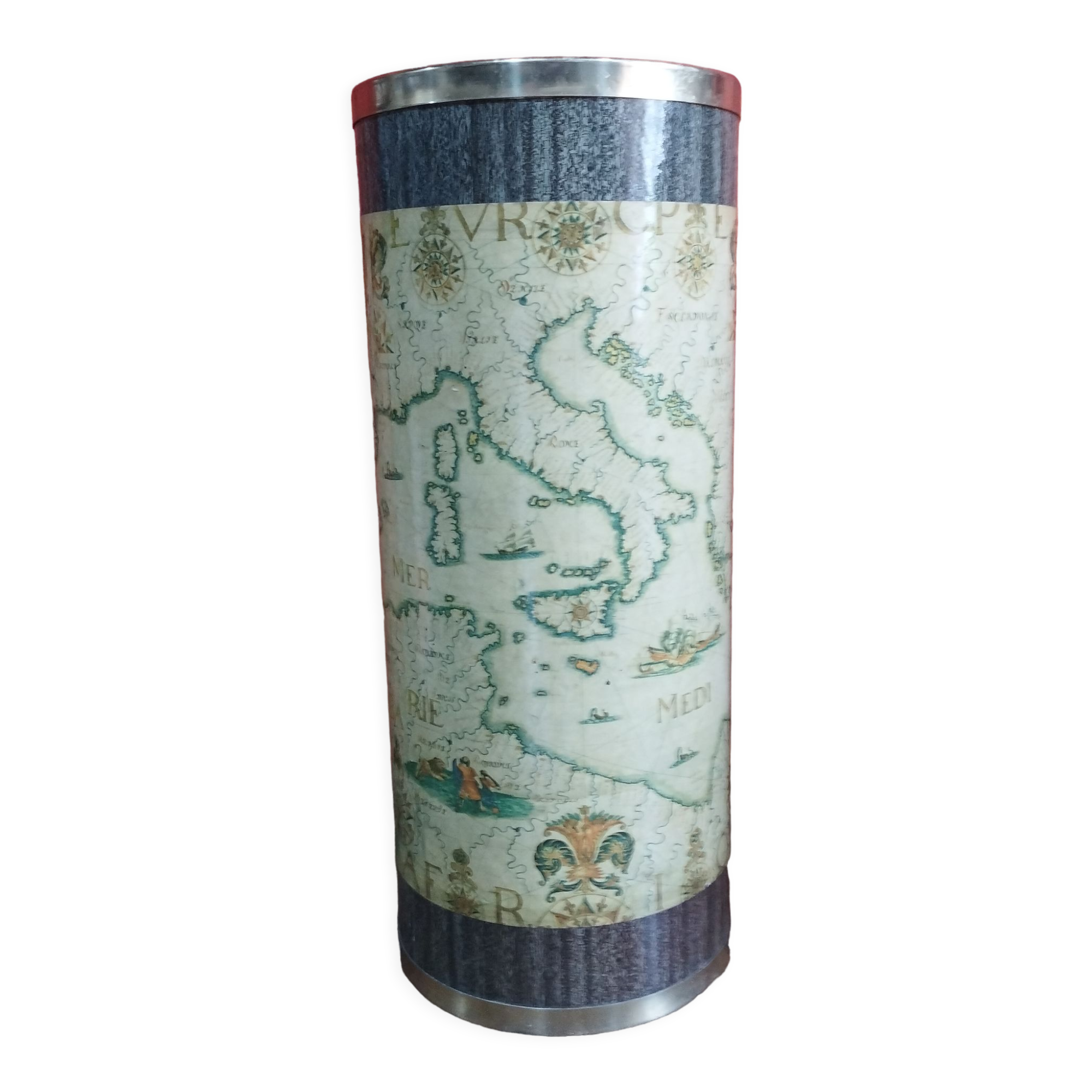 Umbrella door map world