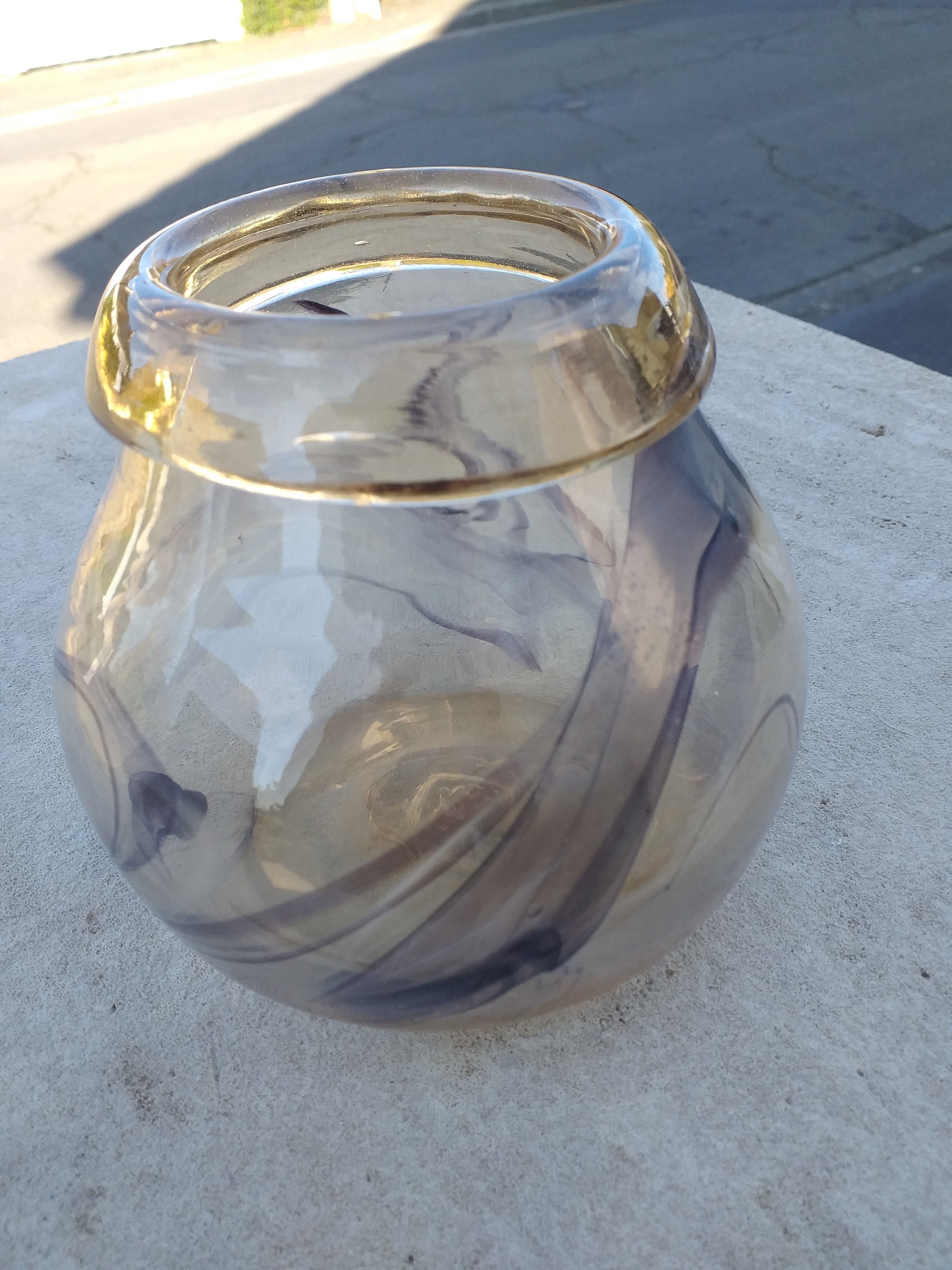 Smoked glass paste vase with 70s Vintage purple inclusions Maure-Vieil - Bob le Bleis