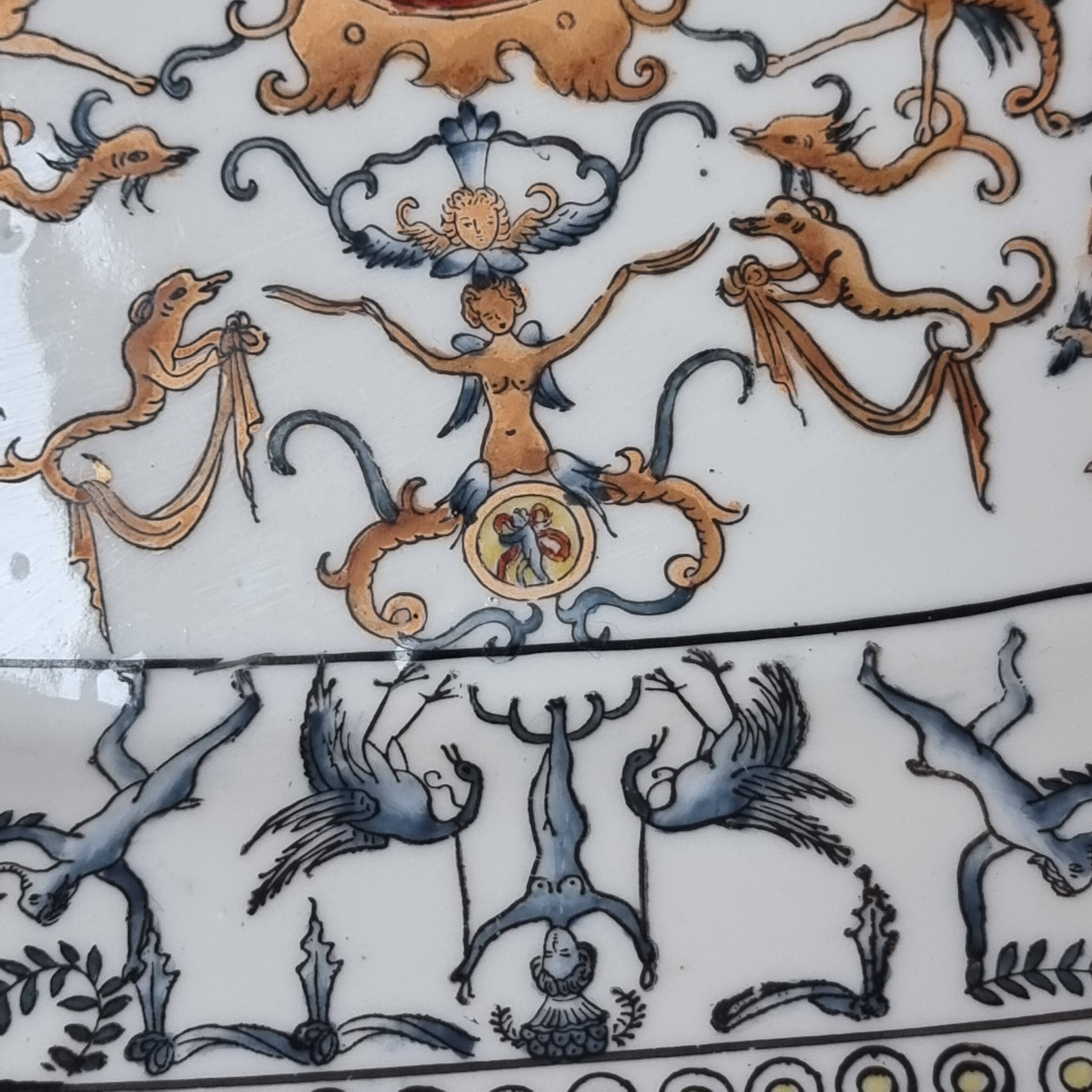 Hand-painted Toussi Court plate or tray and planter set