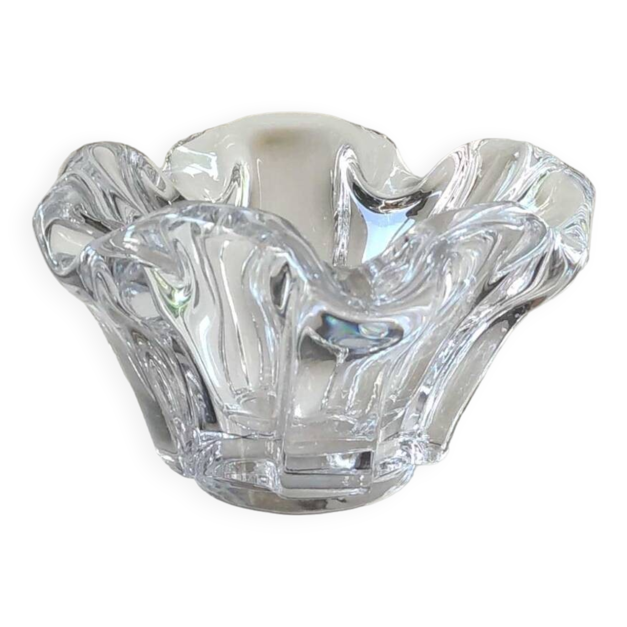 Empty Pocket/Organic floral shape ashtray/Corolla in transparent crystal. Baccarat style