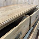 19th century English chest of drawers in fir and mahogany