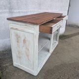 Buffet without a door, counter