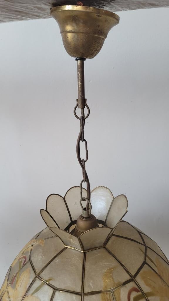 Set of 3 chandeliers in mother-of-pearl and brass