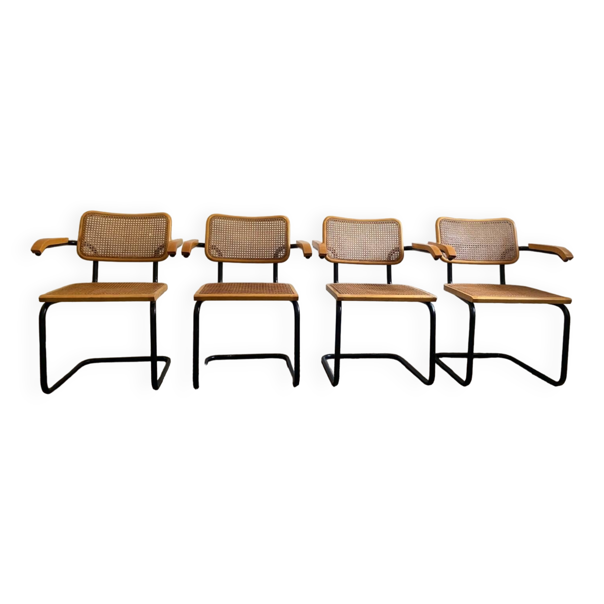 Fauteuils f62 Cesca par Marcel Breuer