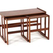 Arne Hovmand Olsen coffee table for Mogens Kold with 2 nesting tables.