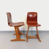 Paire de chaises design vintage ASS Schulmöbel Pagholz Thur-Op-Seat en bois courbé et hêtre