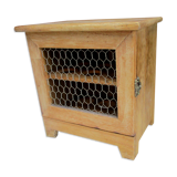 Natural wooden egg-eating