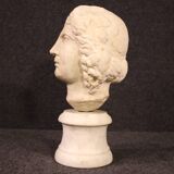 Antique Italian sculpture, white marble head from the 17th century