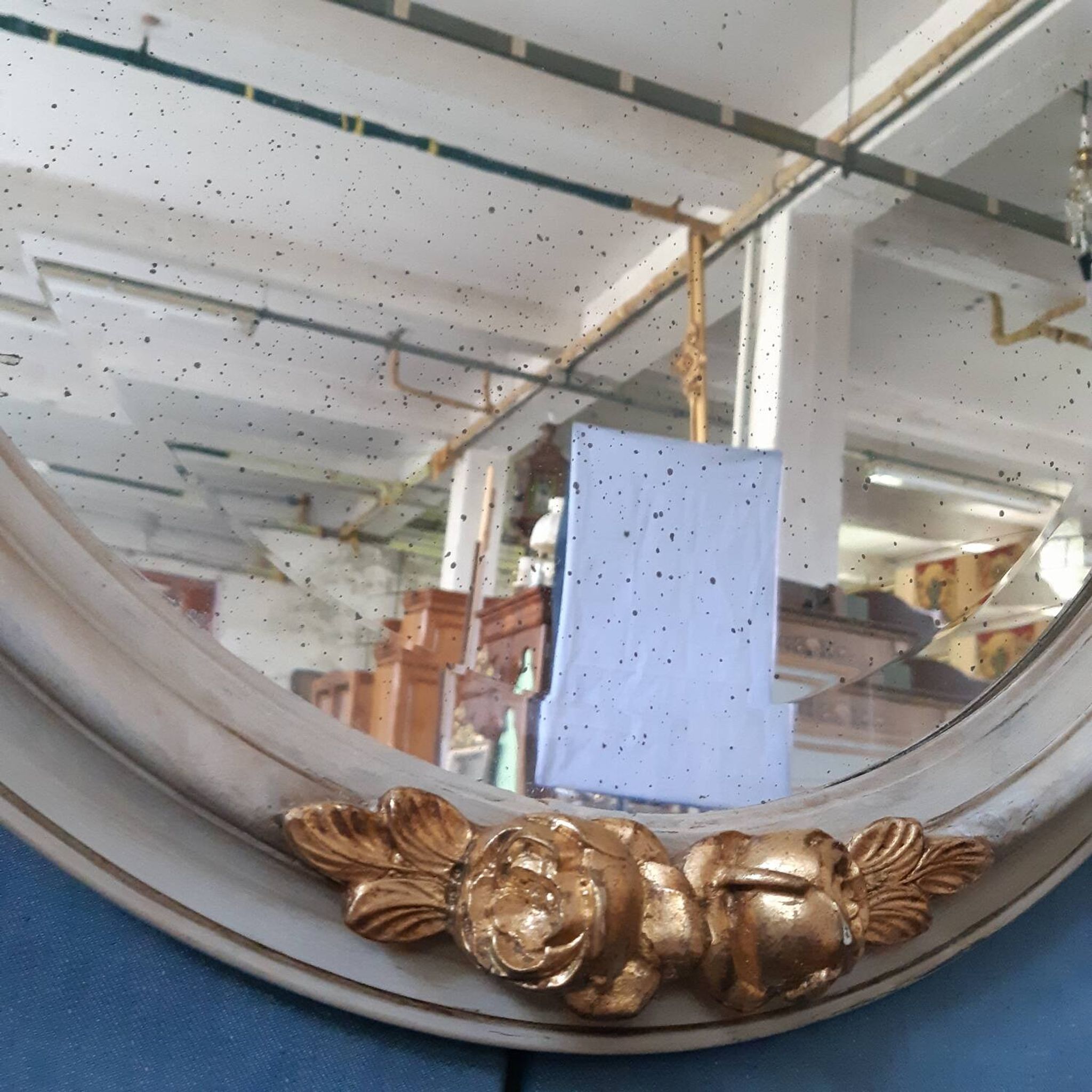 Miroir ovale blanc et doré 101X70