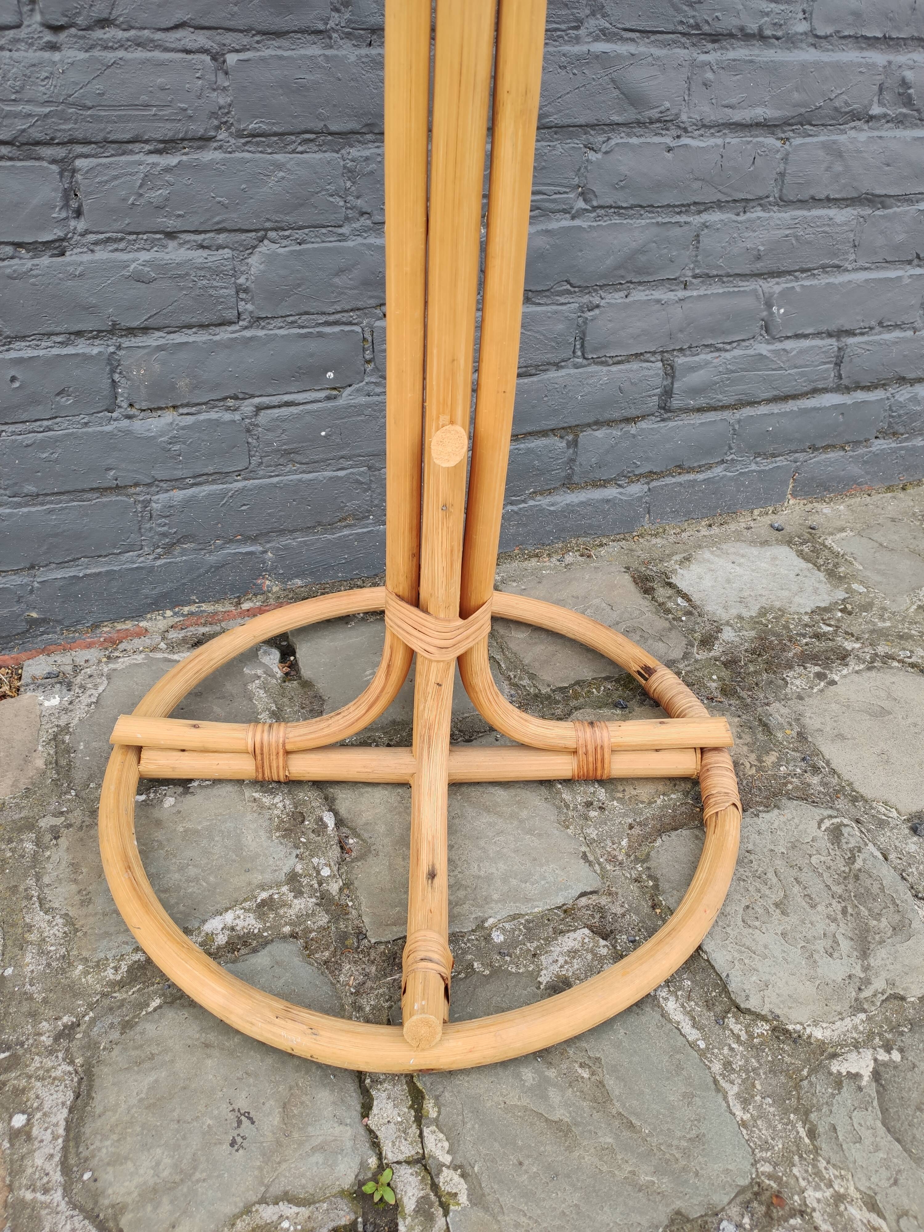 Mannequin  buste vintage en osier  et bambou