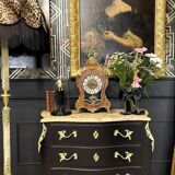 Louis XV chest of drawers