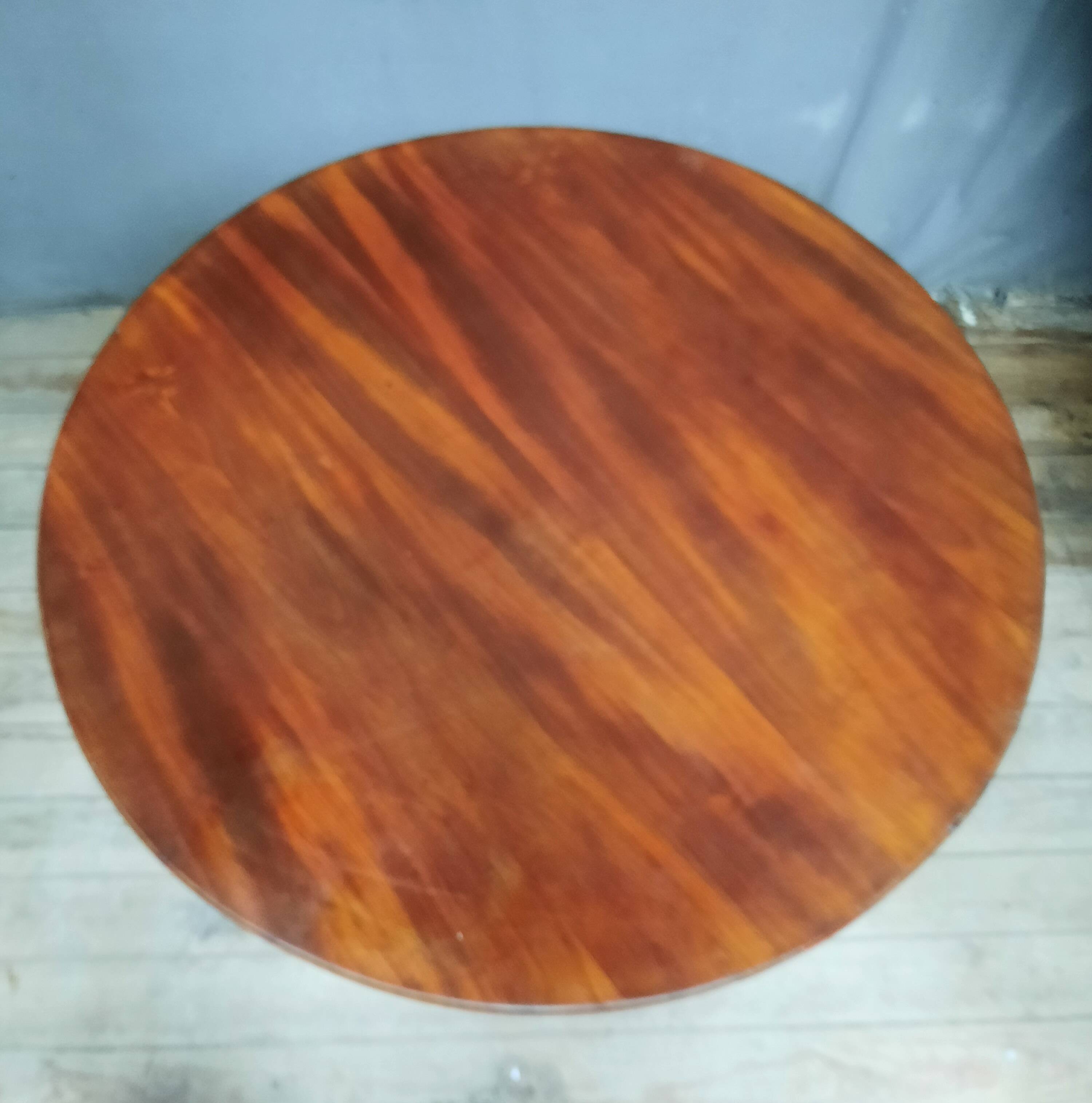 Empire pedestal table