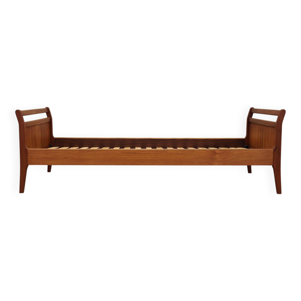 Lit en teck, design danois, années 1970, production : Danemark