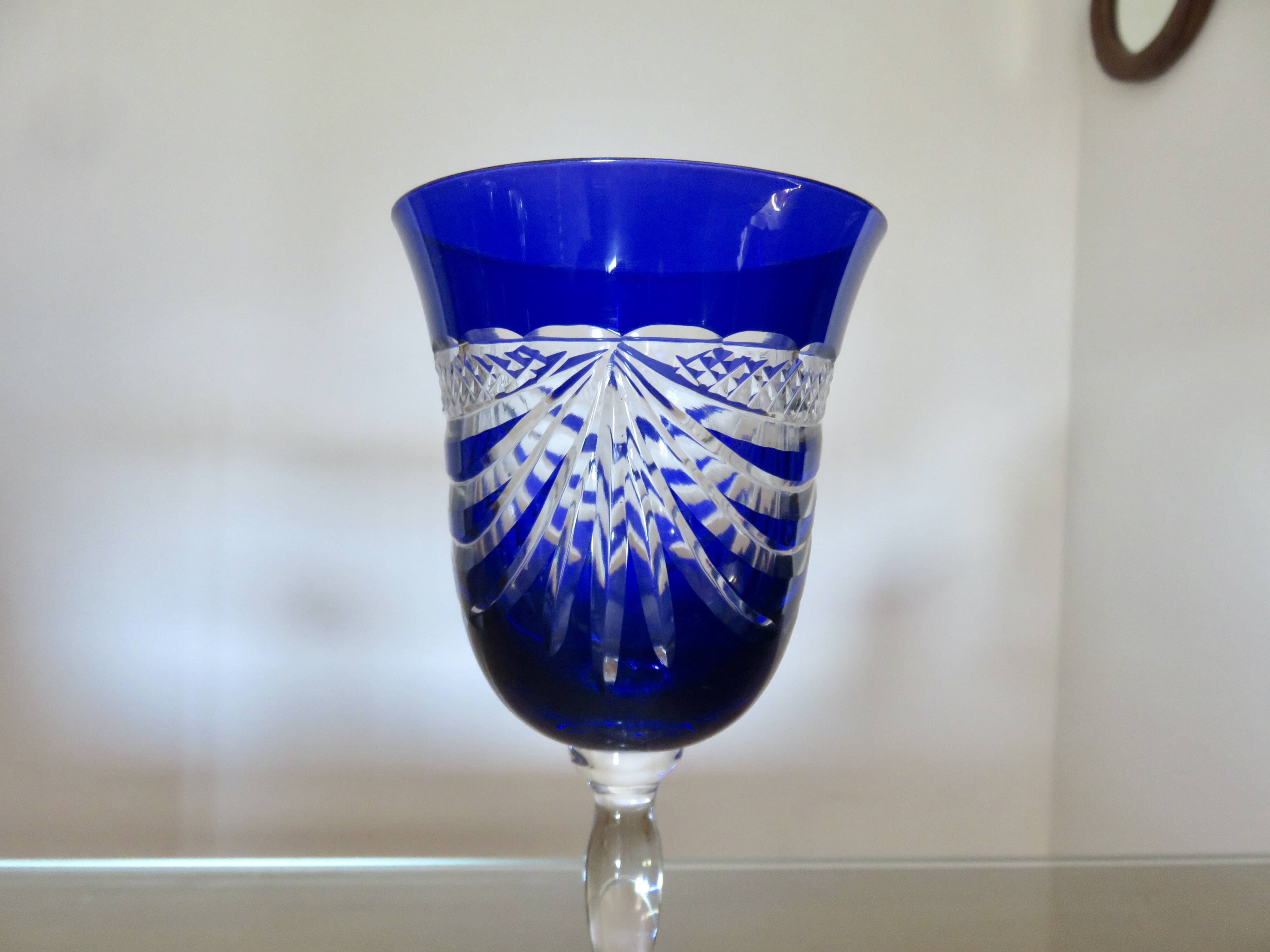 Service cristal couleur "Cristalleries de Lorraine" carafe et 5 verres