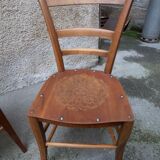 Pair of wooden chairs from the 1920s