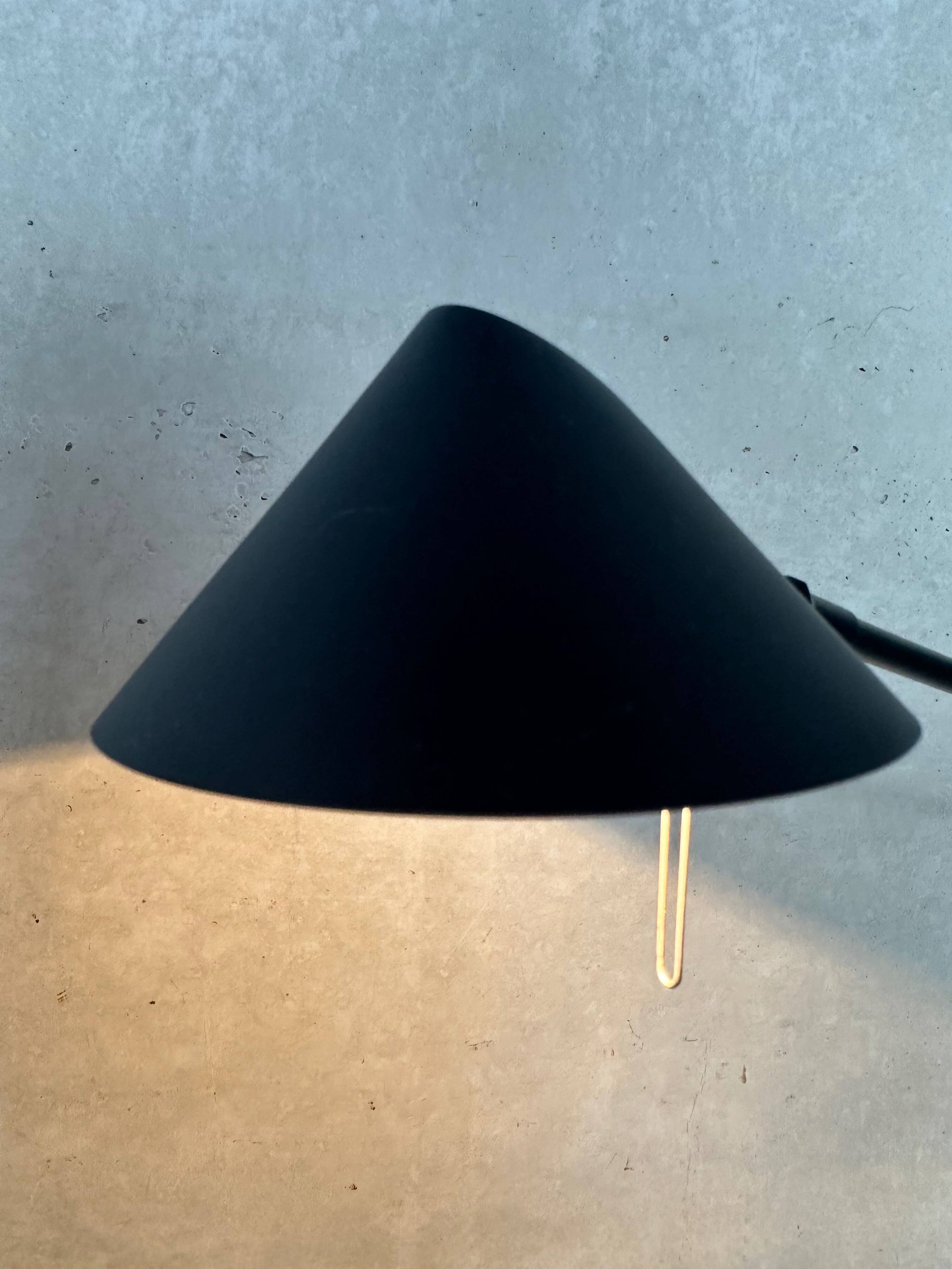 Vintage design 'Nestore' table lamps – Artemide
