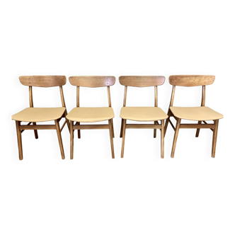 Suite de 4 chaises "design scandinave" 1950.