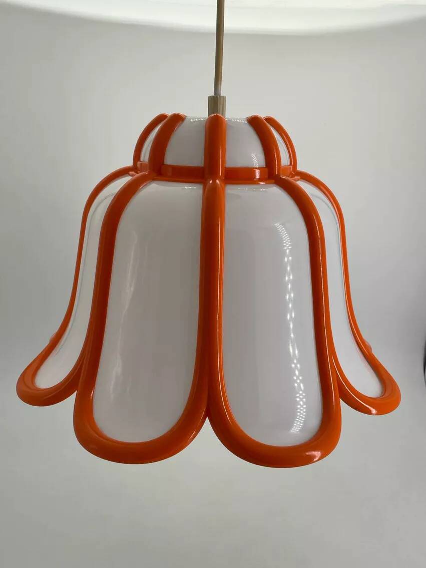 Suspension in the shape of a flower from the 70s