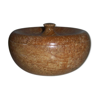 Apple-shaped stone box